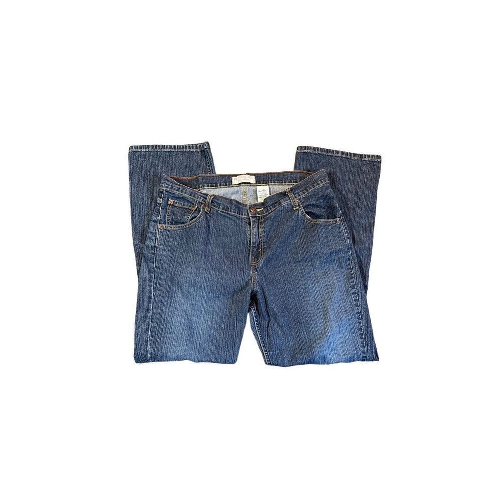 Levi Strauss Signature Bootcut Women’s 18W Medium Denim Jeans